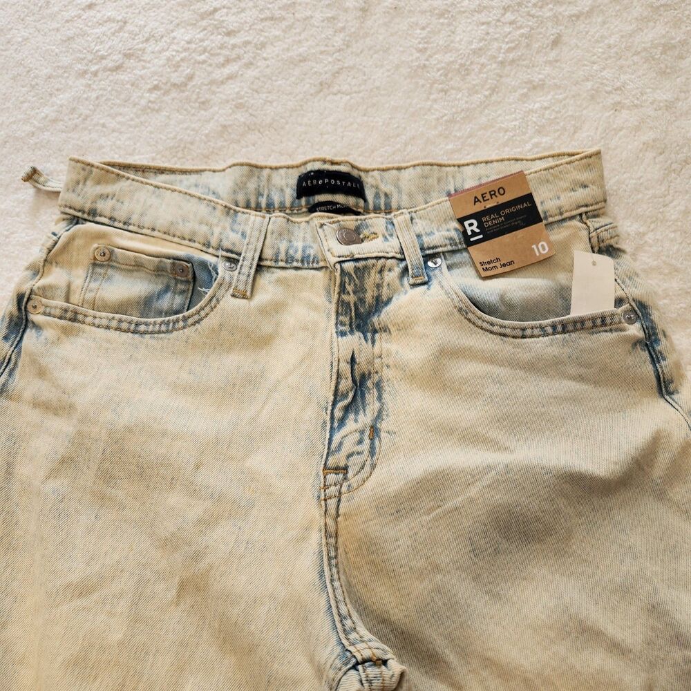 NWD Aeropostale Womens Stretch Mom Jean Cut Off Light Wash High Rise Size 10 - Picture 12 of 16